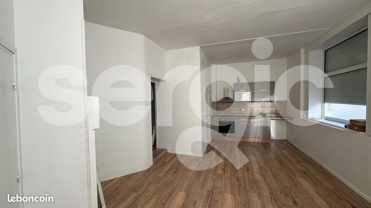 Appartement à louer, 34m², Douai