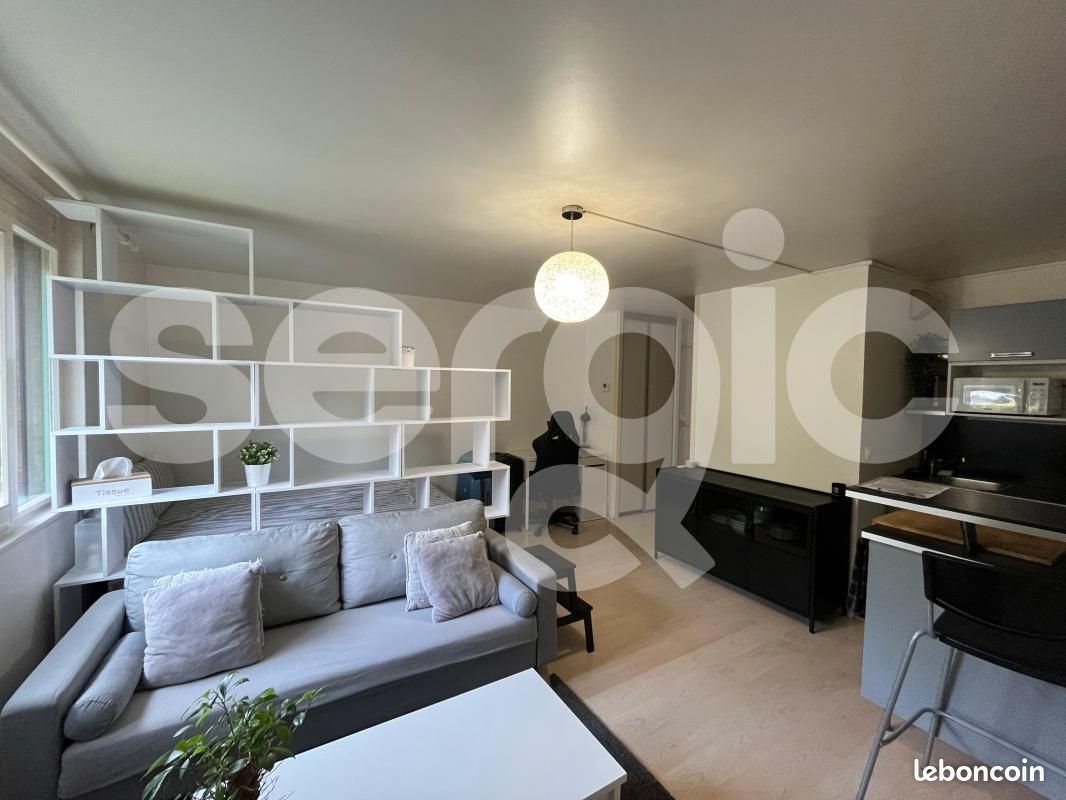 Appartement à louer, 32m², Cergy
