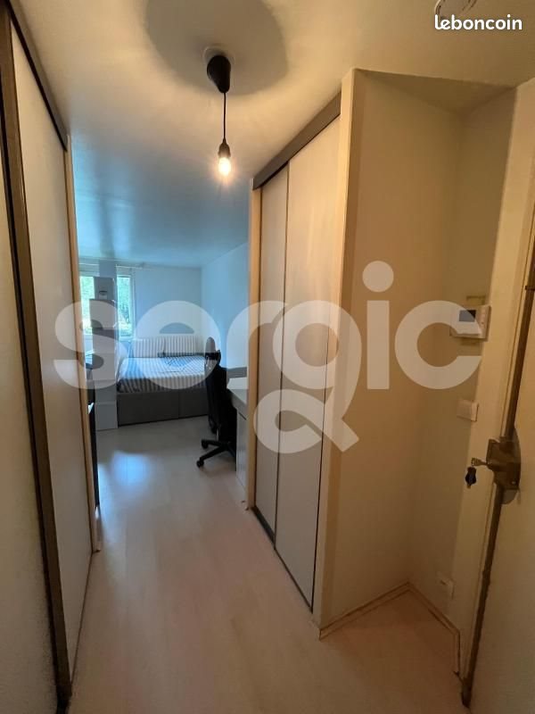 Appartement à louer, 32m², Cergy