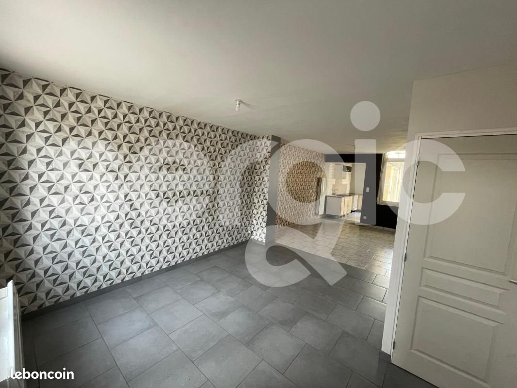 Maison à louer, 80m², Bruay-la-Buissière