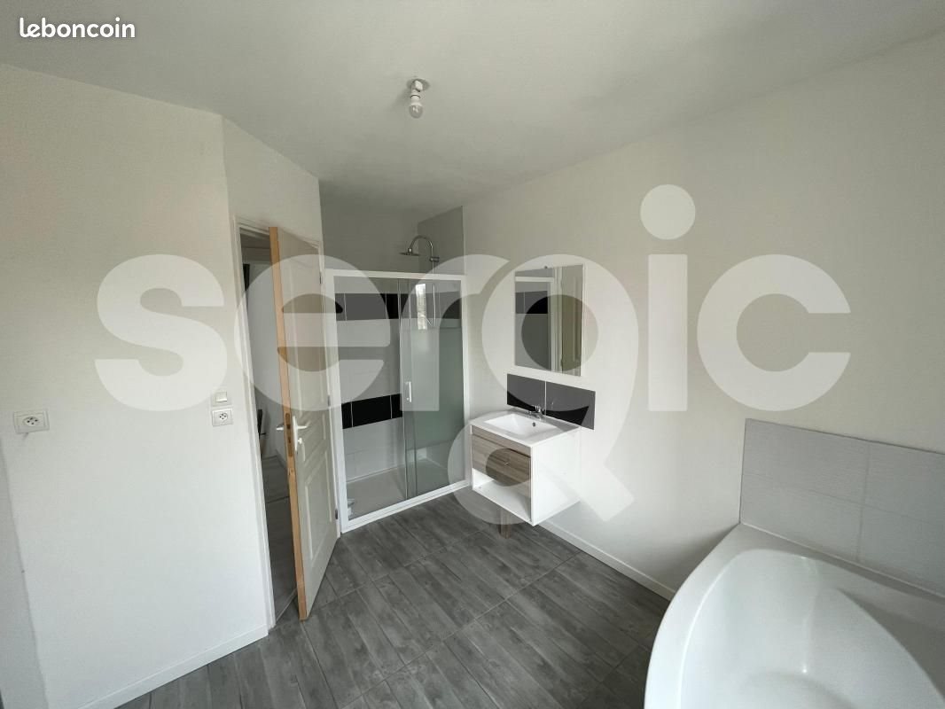 Maison à louer, 80m², Bruay-la-Buissière