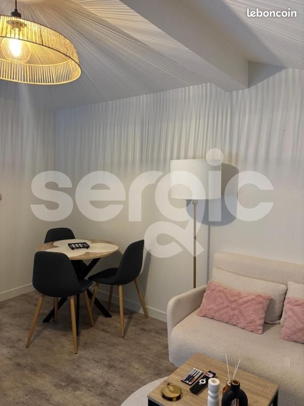 Appartement à louer, 26m², Angers