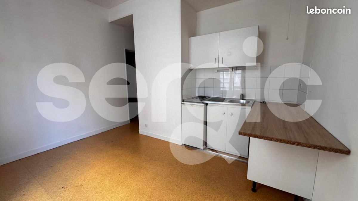 Appartement à louer, 24m², Angers