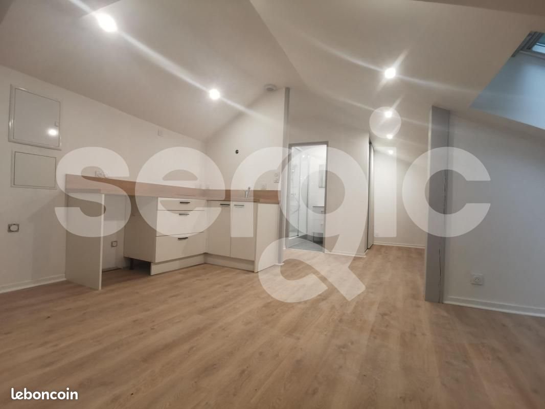 Appartement à louer, 24m², Angers