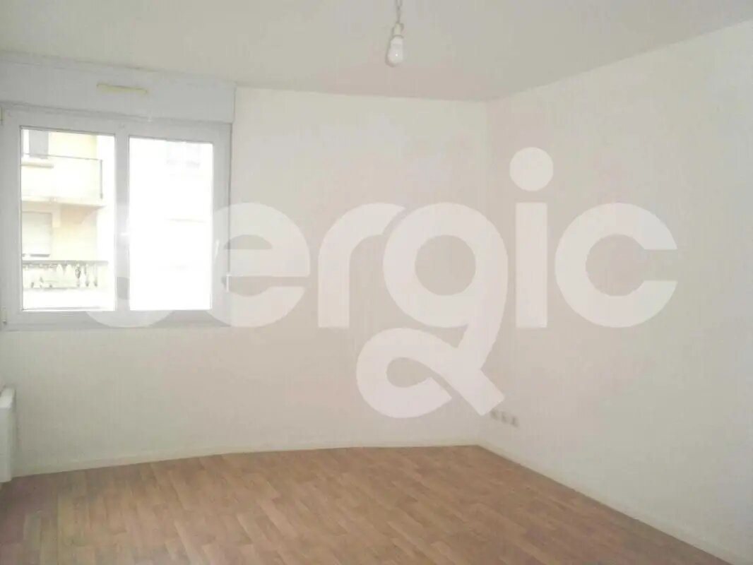 Appartement à louer, 17m², Reims