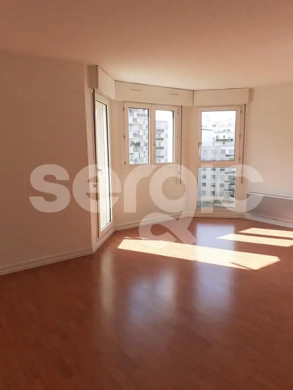 Appartement à louer, 47m², Courbevoie