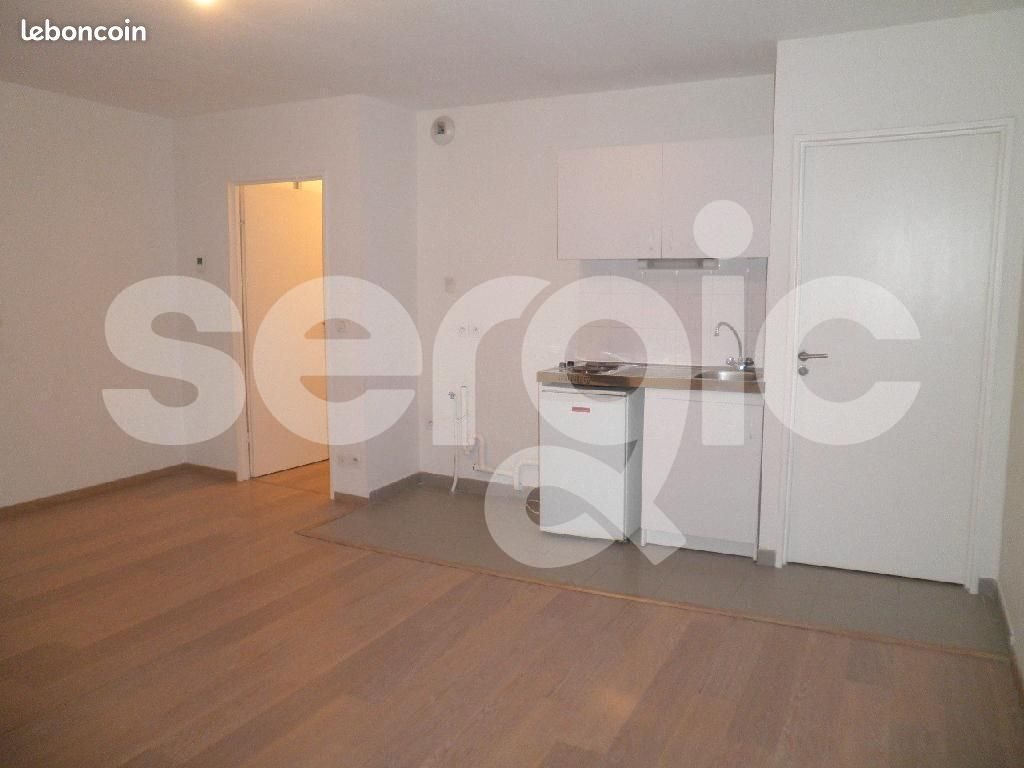 Appartement à louer, 33m², Roubaix