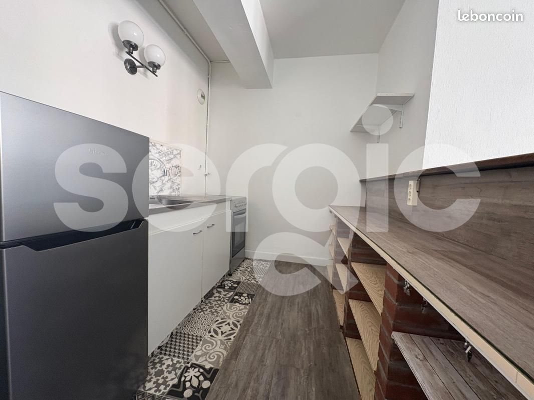 Appartement à louer, 47m², Lille