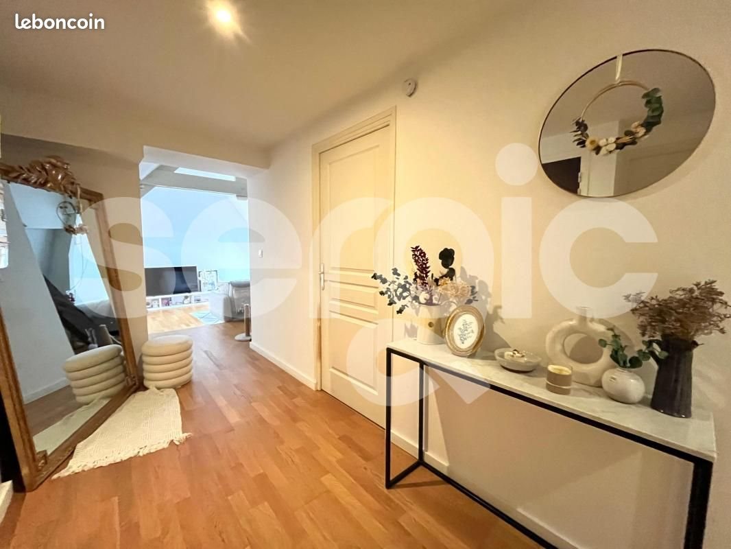 Appartement à louer, 65m², Arras