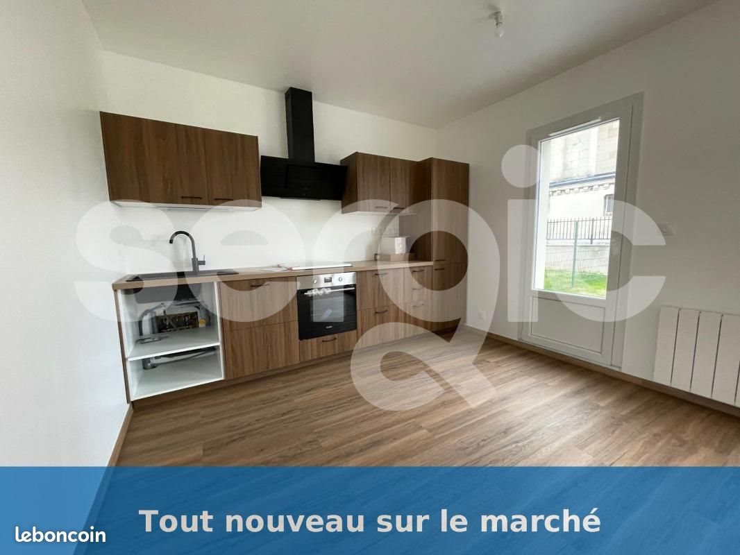 Maison à louer, 71m², Montmacq