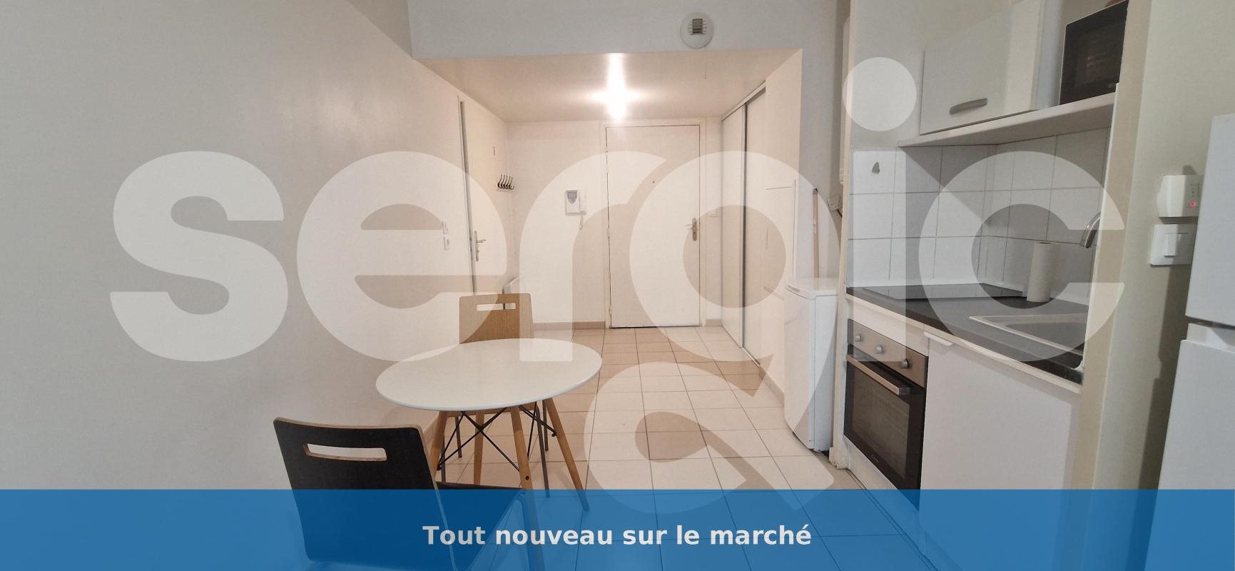 Appartement à louer, 24m², Cergy