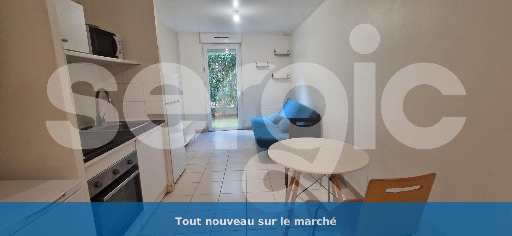 Appartement à louer, 24m², Cergy