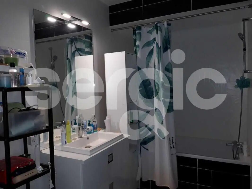 Appartement à louer, 28m², Issy-les-Moulineaux