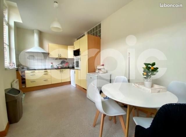 Appartement à louer, 81m², Douai