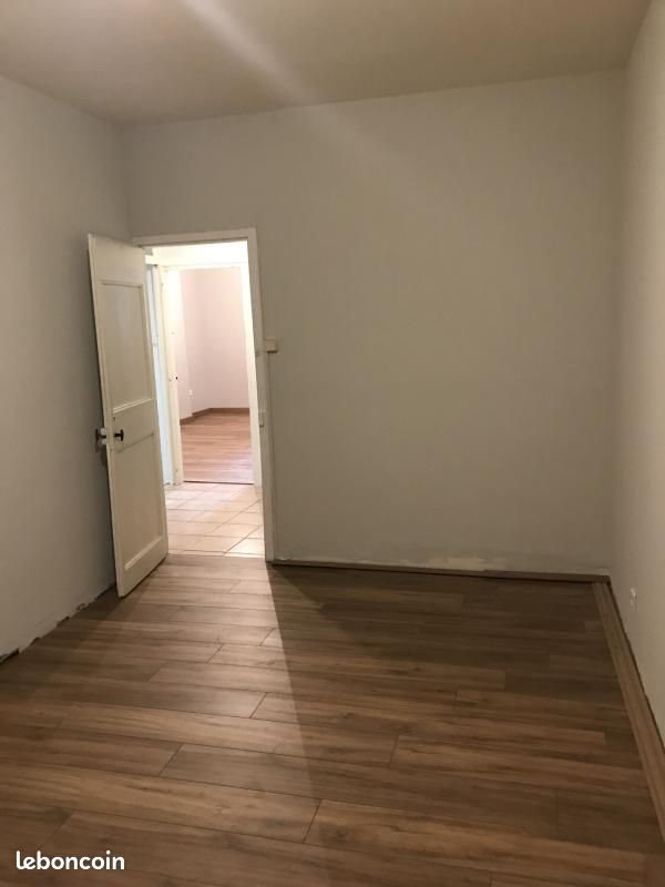 Maison à louer, 139m², Bram