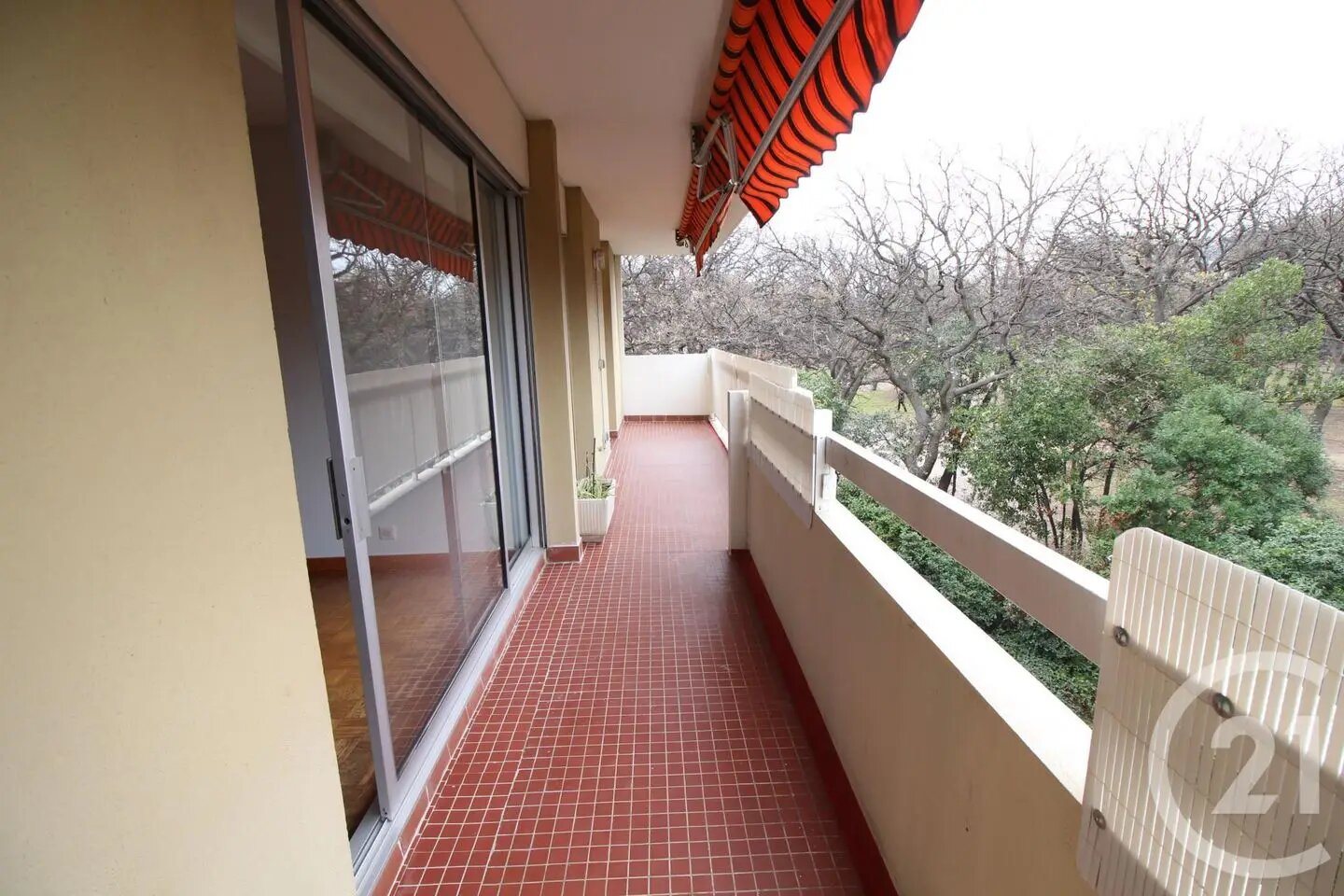 Appartement à louer, 101m², Marseille 8ème