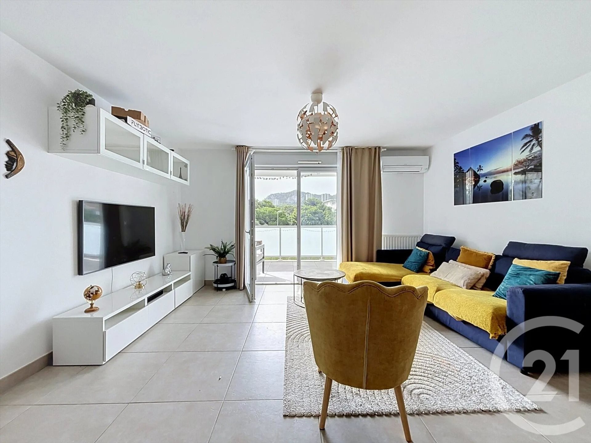 Appartement à louer, 69m², Marseille 8ème