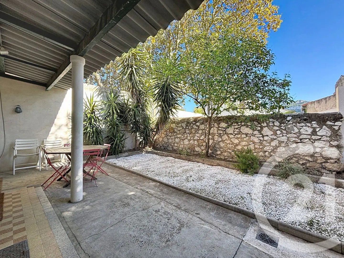 Appartement à louer, 45m², Marseille 8ème
