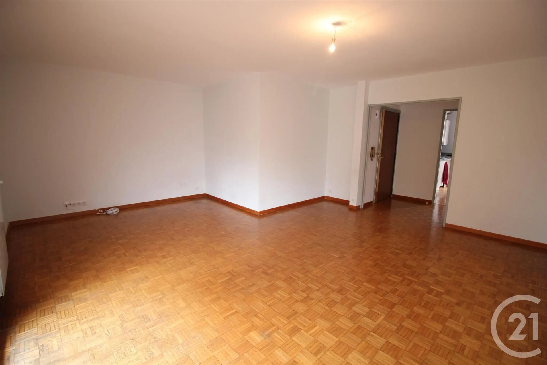 Appartement à louer, 101m², Marseille 8ème