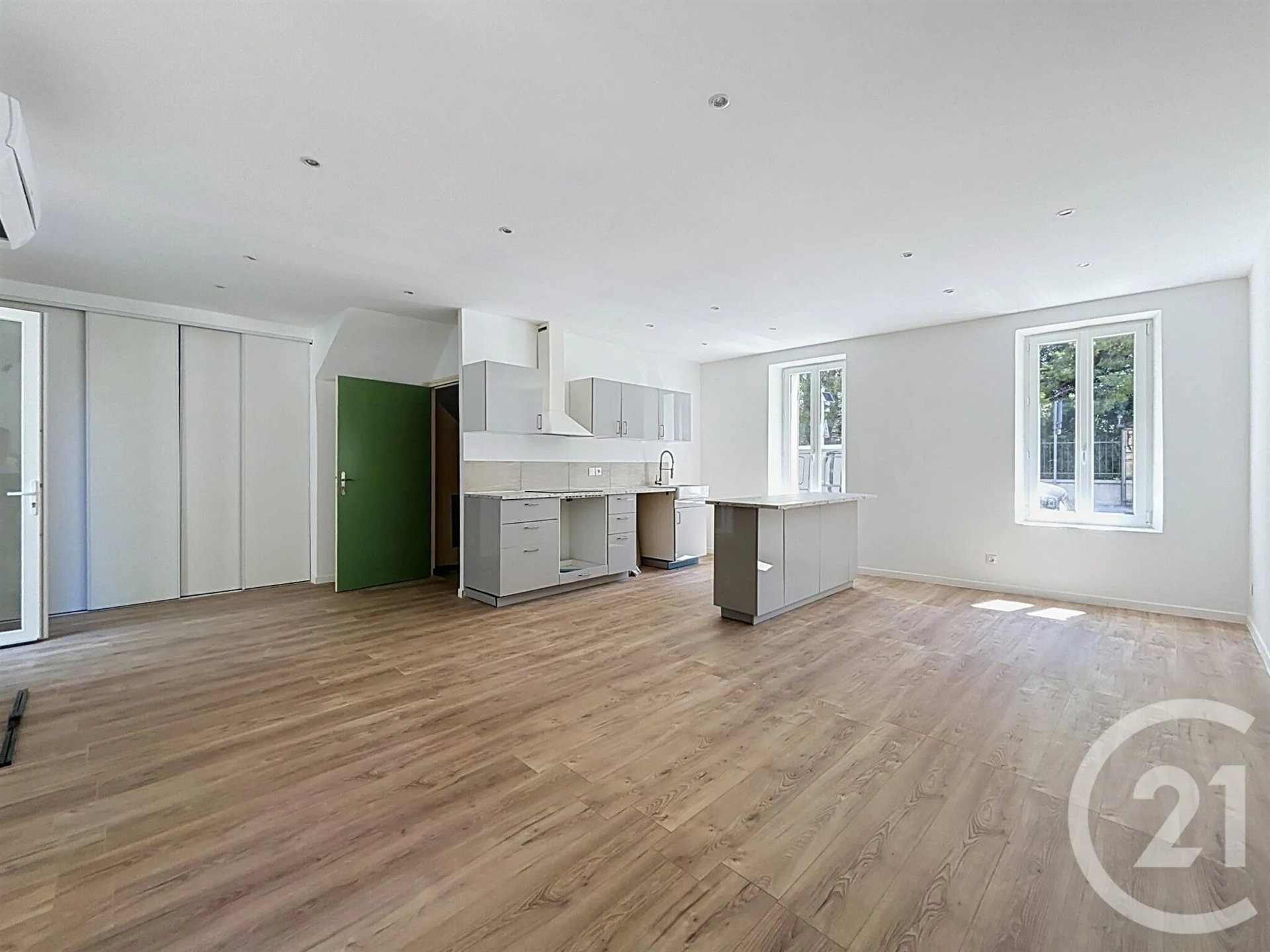 Maison à louer, 95m², Marseille 8ème