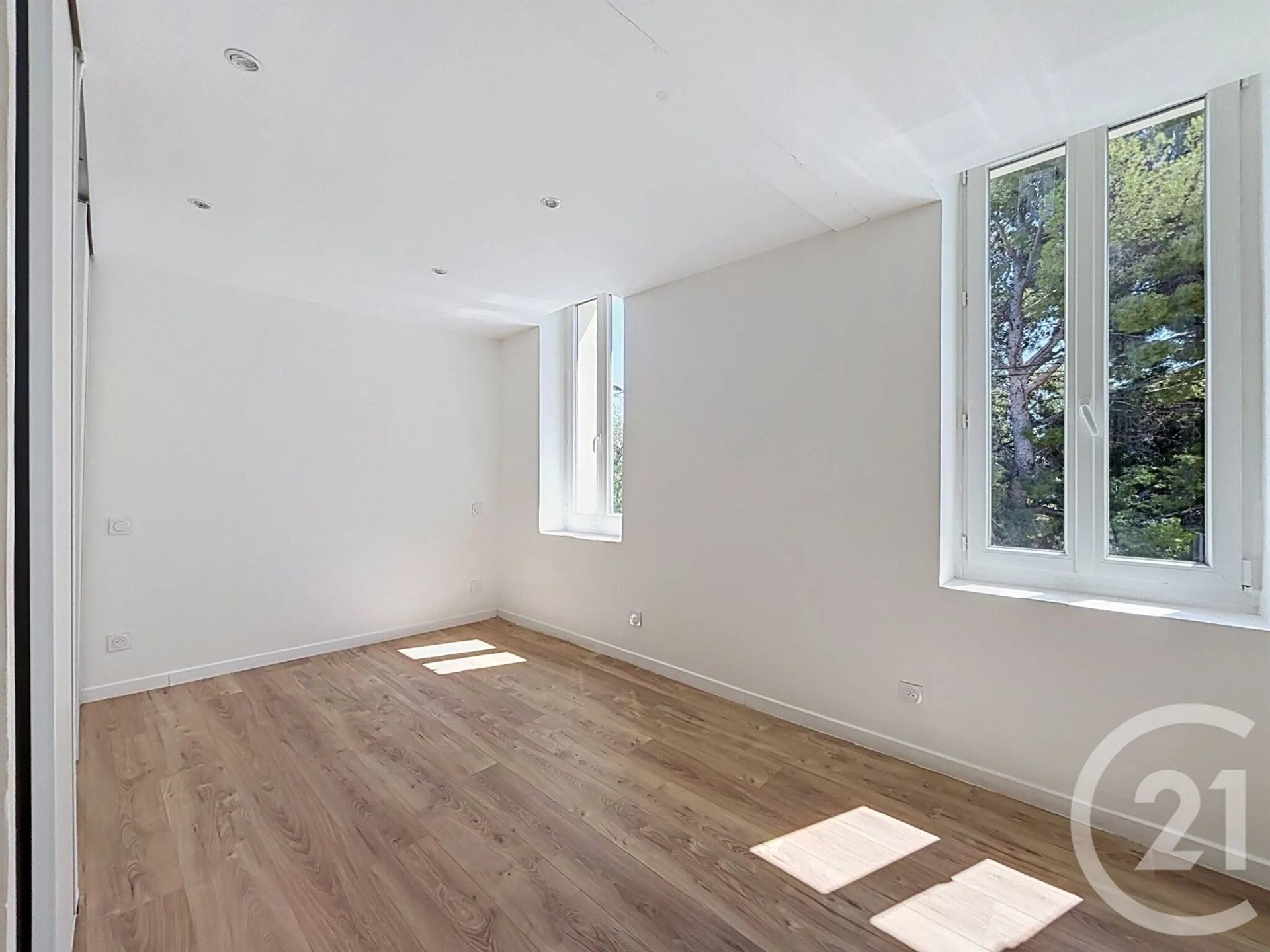 Maison à louer, 95m², Marseille 8ème