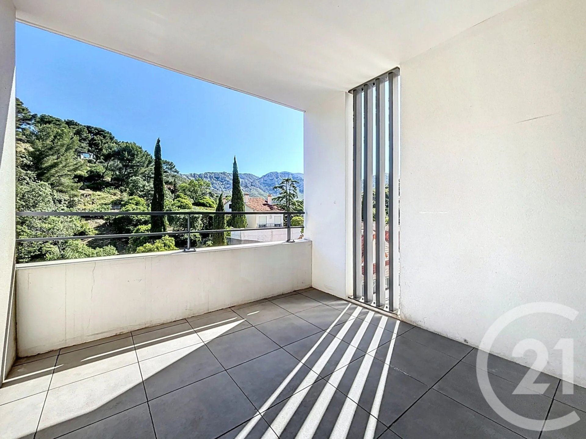 Appartement à louer, 35m², Marseille 9ème