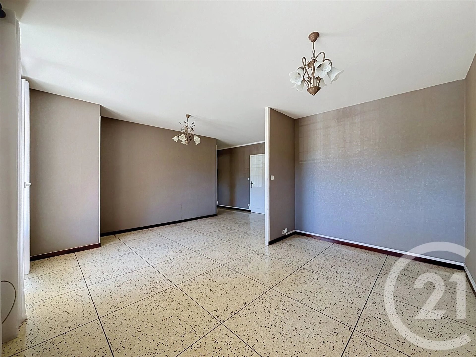 Appartement à louer, 57m², Marseille 9ème