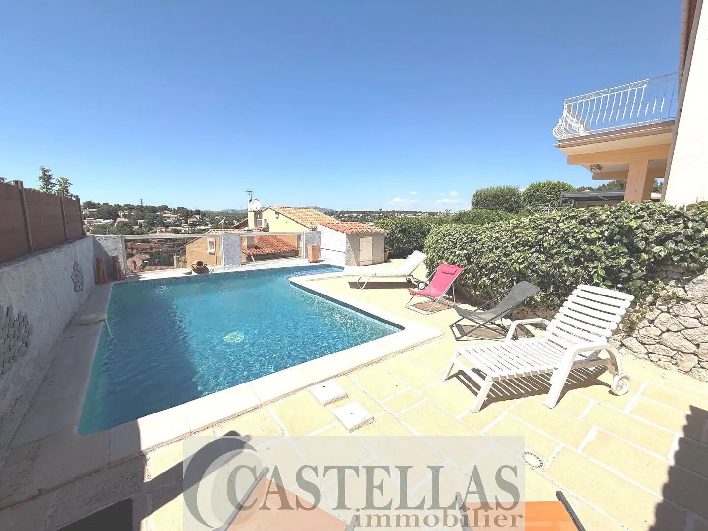 Maison à vendre, 220m², Carnoux-en-Provence