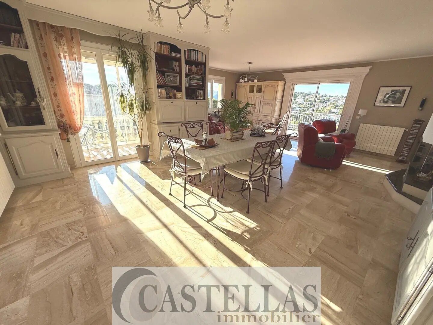 Maison à vendre, 220m², Carnoux-en-Provence