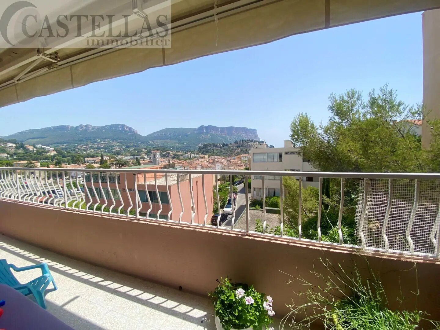 Appartement à louer, 58m², Cassis