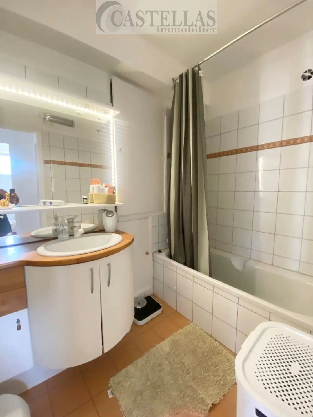 Appartement à louer, 58m², Cassis
