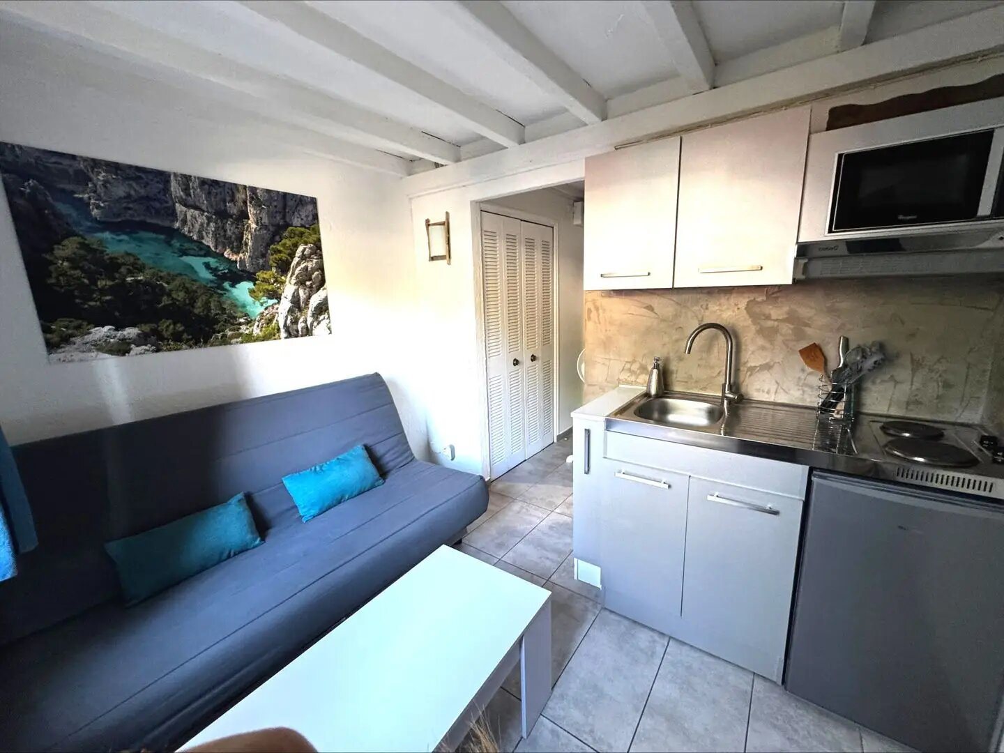 Appartement à louer, 11m², Cassis