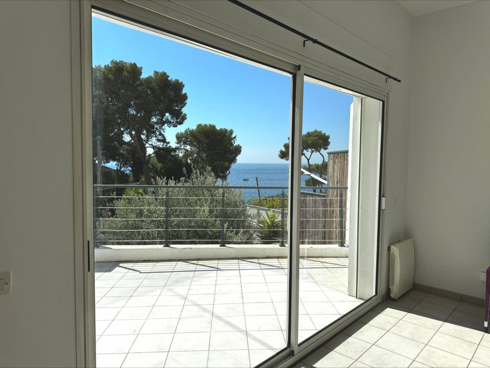 Maison à louer, 85m², Cassis