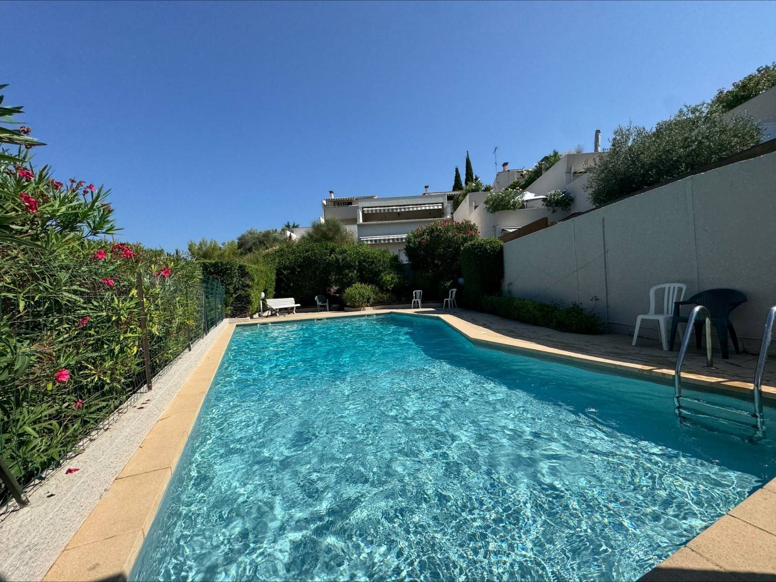 Appartement à louer, 36m², Cassis