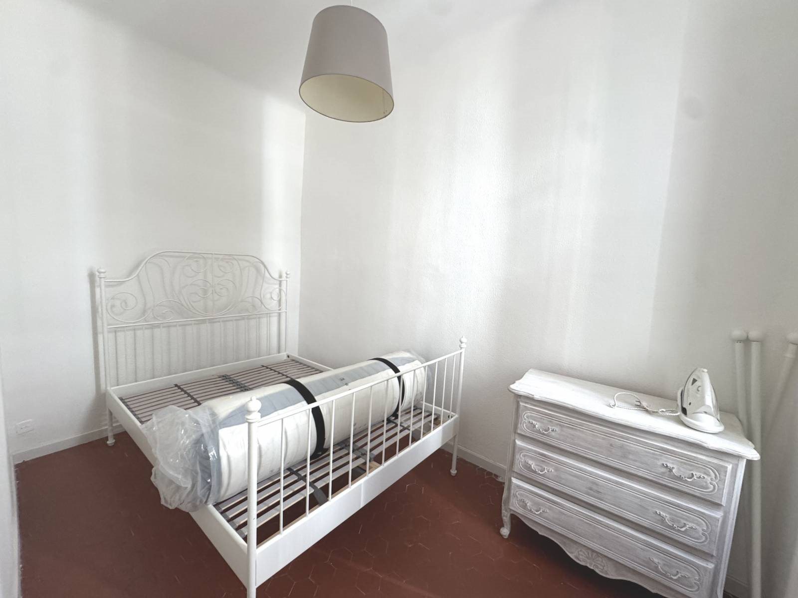 Appartement à louer, 34m², Cassis