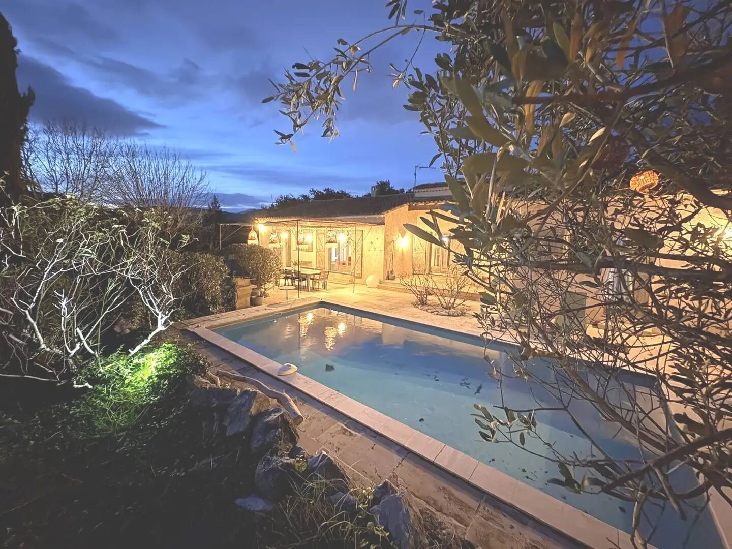 Maison à louer, 177m², Cassis