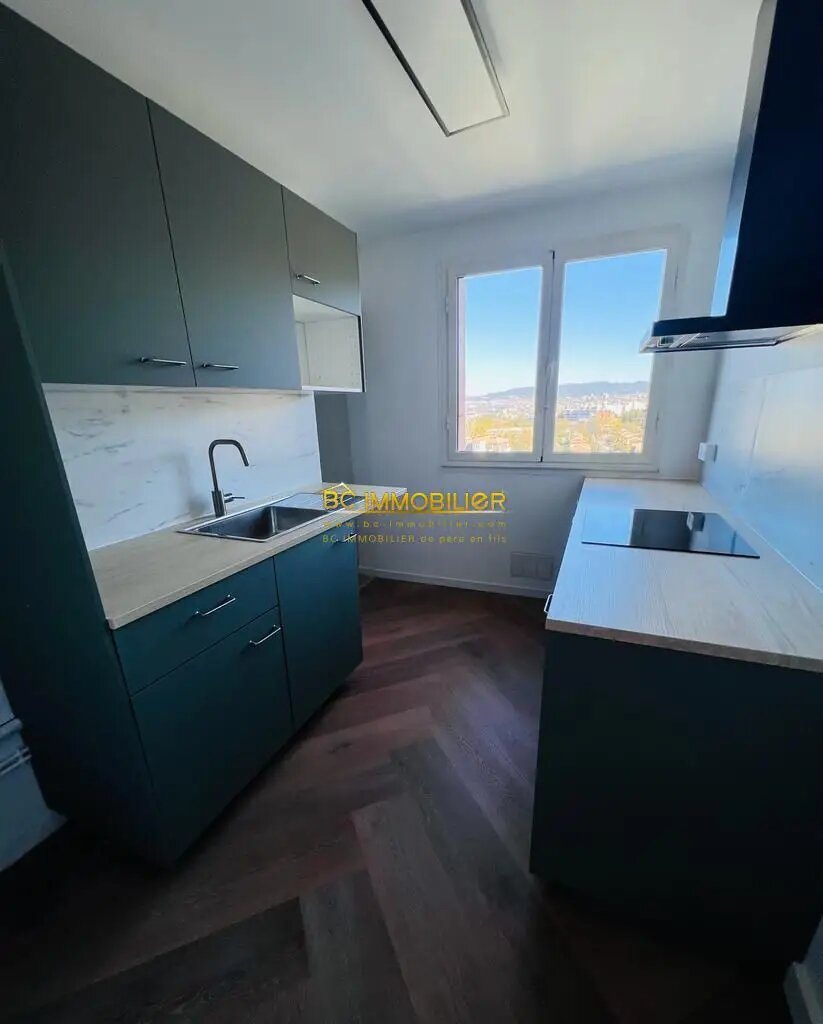 Appartement à louer, 72m², Marseille 9ème