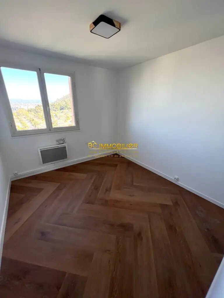 Appartement à louer, 72m², Marseille 9ème