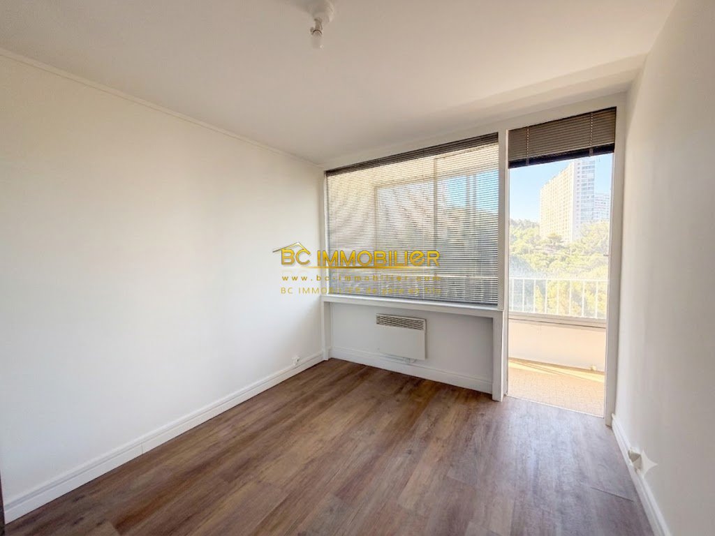 Appartement à louer, 68m², Marseille 9ème
