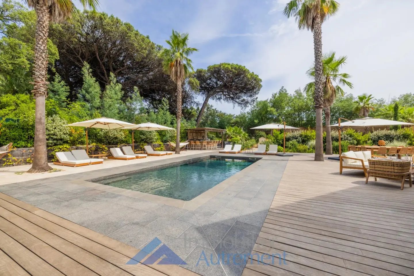 Maison à vendre, 300m², Saint-Tropez