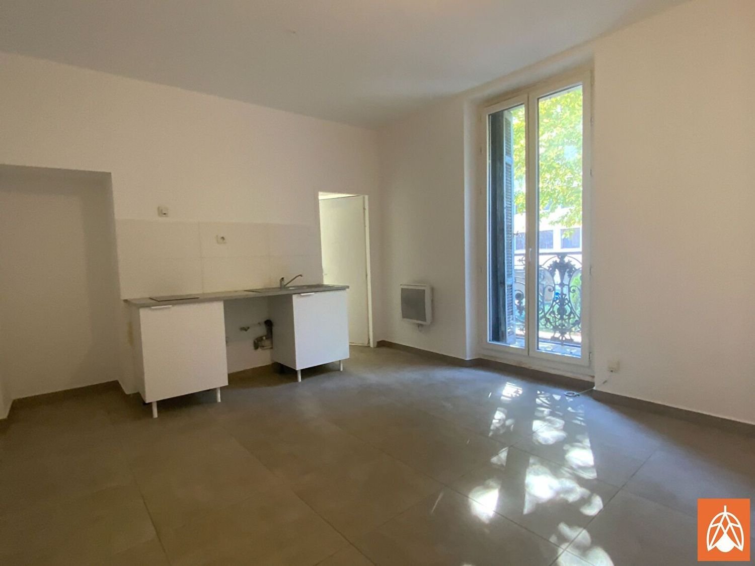 Appartement à louer, 19m², Salon-de-Provence