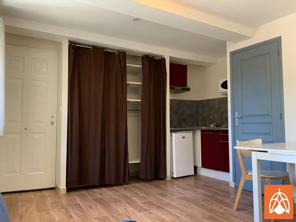 Appartement à louer, 18m², Grans