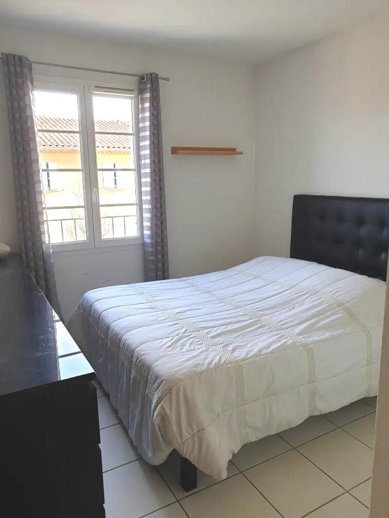 Appartement à louer, 64m², La Roque-d'Anthéron
