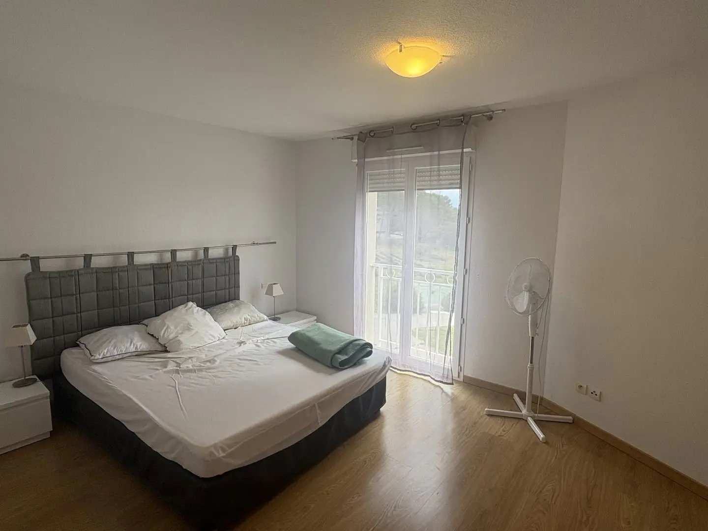 Appartement à louer, 58m², Signes