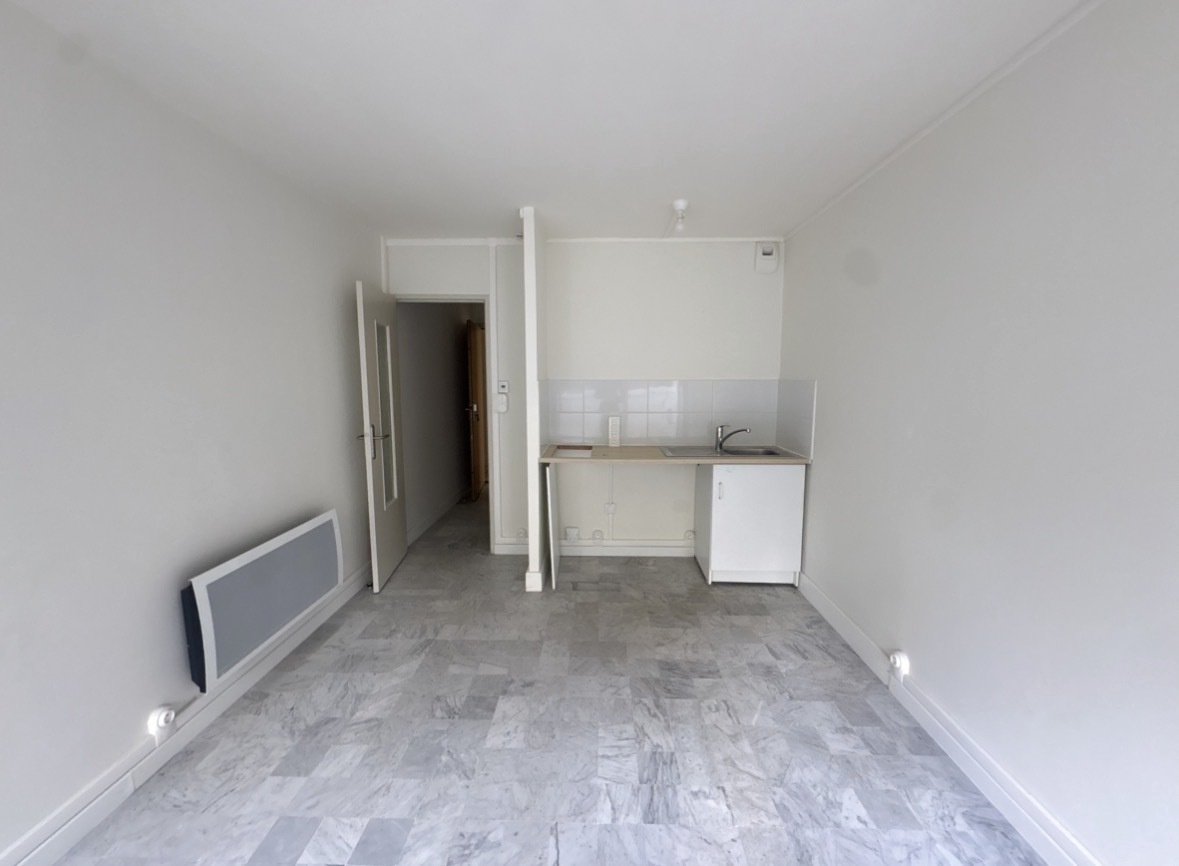 Appartement à louer, 19m², Marseille 12ème