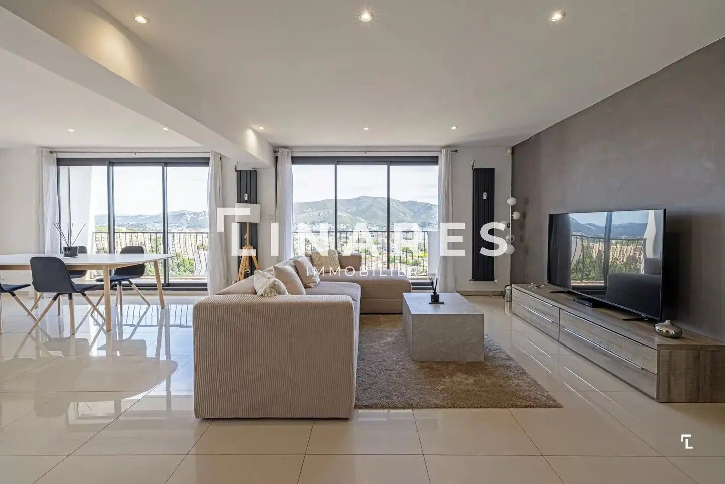 Appartement à louer, 118m², Marseille 12ème