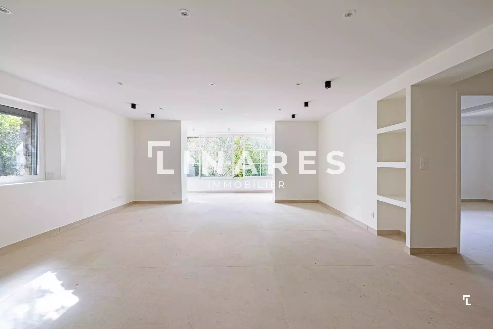 Appartement à louer, 94m², Marseille 8ème