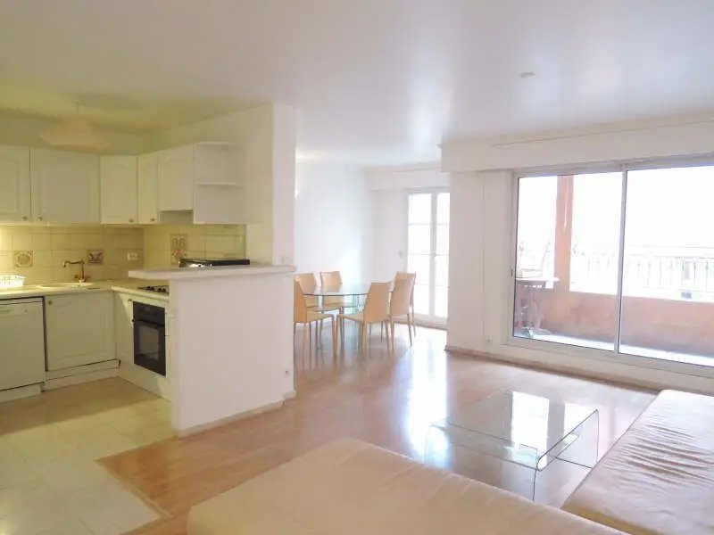 Appartement à louer, 68m², Aix-en-Provence