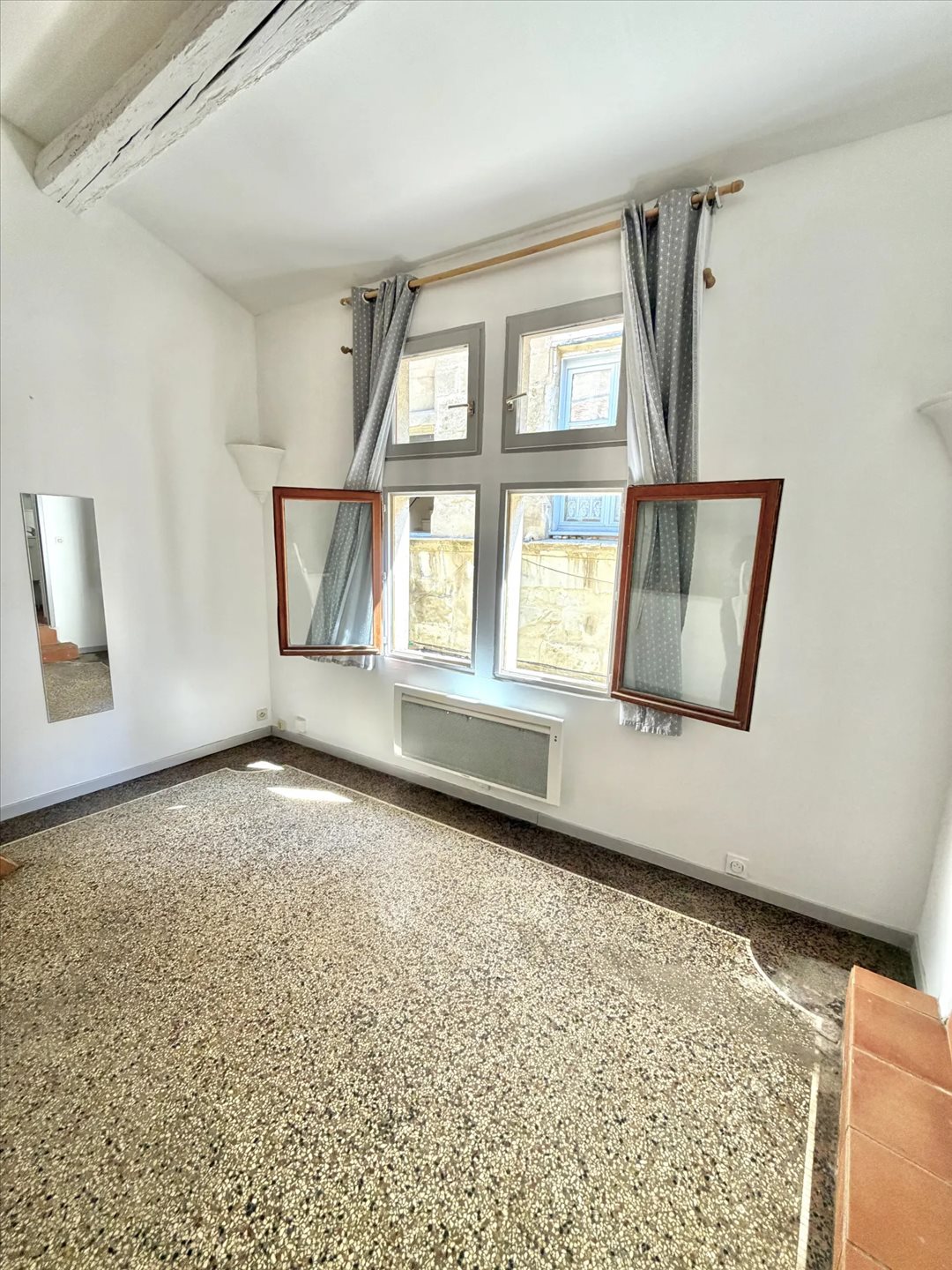 Appartement à louer, 23m², Arles