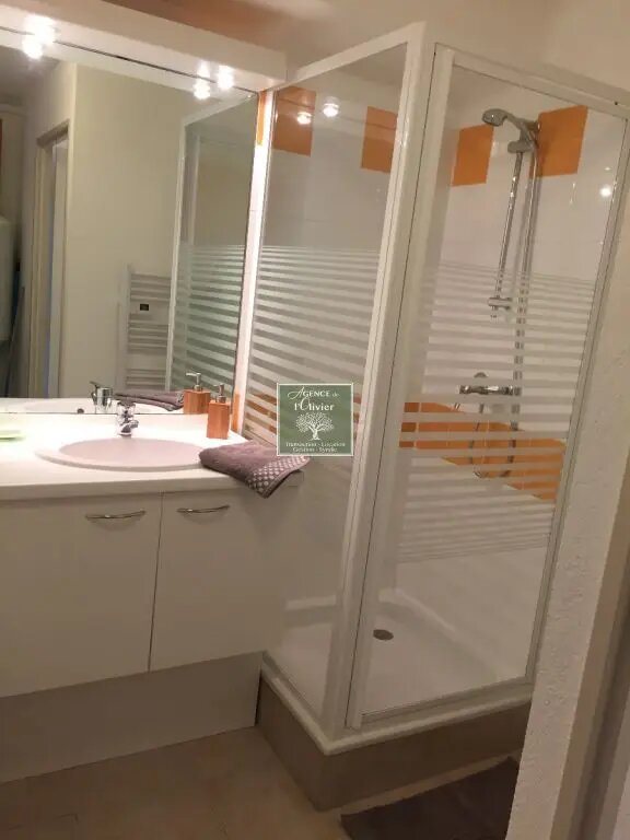 Appartement à louer, 25m², Arles